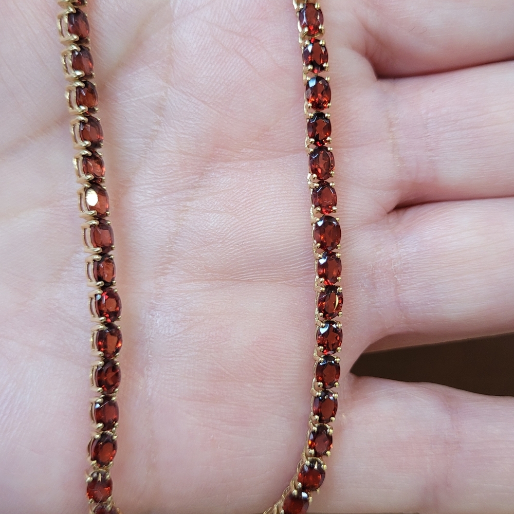 14k Real Gold & Natural Garnet Necklace, 18"L. Appraisal Included.